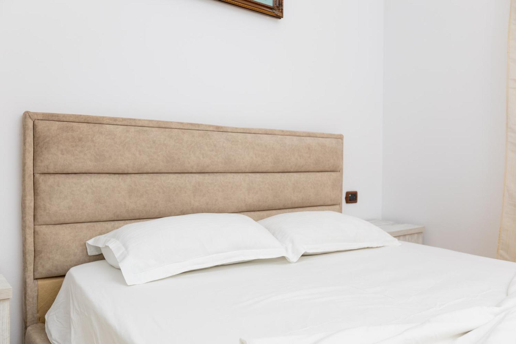 Da Vinci Apartment Vlore Bagian luar foto